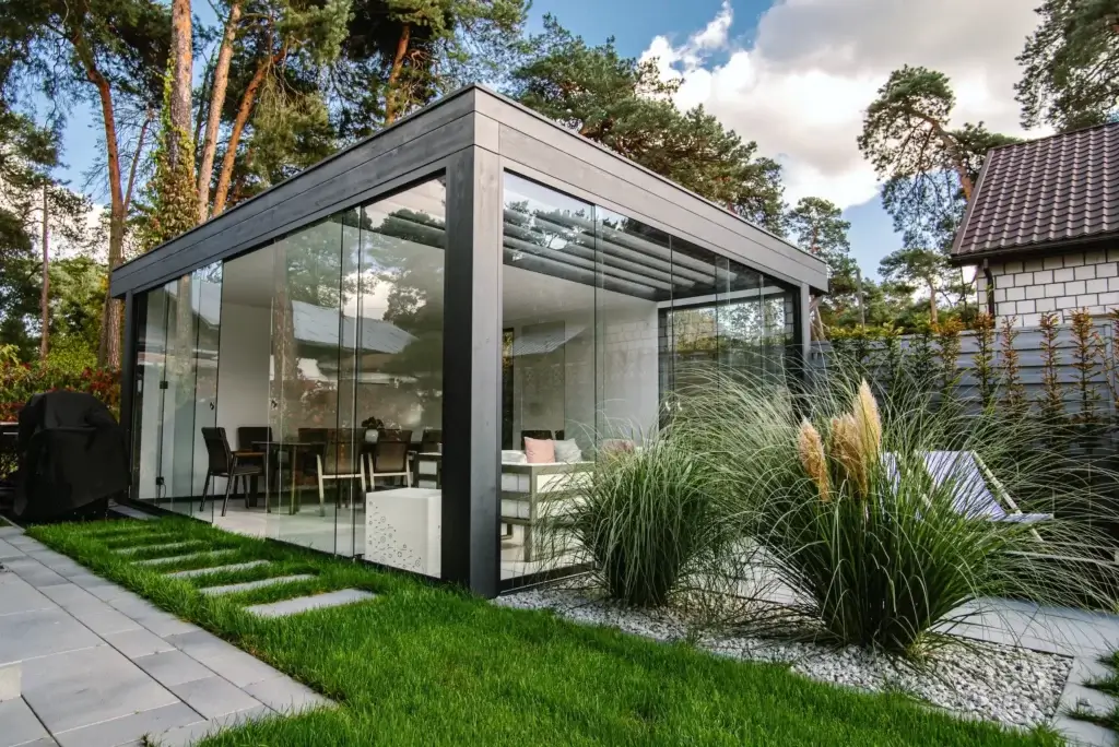 Der perfekte Gartenpavillon: Stil, Material und Funktionalität im Einklang